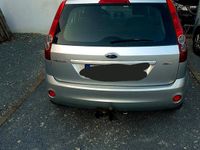 Gebraucht Ford Fiesta 68 PS (50 kW) 2007 Grau Kleinwagen