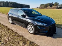 Gebraucht Ford Focus ST-Line 150 PS (110 kW) 2020 Schwarz Kombi