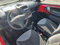 Gebraucht Peugeot 107 Access 68 PS (50 kW) 2014 Rot Kleinwagen
