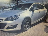 Gebraucht Opel Astra Selection 122 PS (89 kW) 2015 Silber Limousine