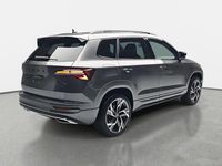 Neu Skoda Karoq SportLine 150 PS (110 kW) 2026 Grau SUV