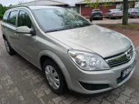 Gebraucht Opel Astra 90 PS (66 kW) 2008 Silber Kombi