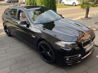 Gebraucht BMW 525 Luxury Line 218 PS (160 kW) 2013 Schwarz Kombi
