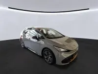 Gebraucht Cupra Born 150 kW (204 PS) 2023 Vaporgrau Kleinwagen