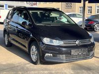 Gebraucht VW Touran Comfortline 150 PS (110 kW) 2023 Schwarz Van / Kleinbus