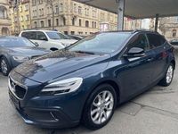 Gebraucht Volvo V40 CC 152 PS (111 kW) 2017 Blau Kombi