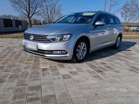 Gebraucht VW Passat 150 PS (110 kW) 2018 Silber Kombi