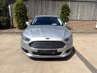 Usado Ford Mondeo Titanium 160 CV (117 kW) 2016 Plateado Familiar