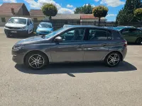 Gebraucht Peugeot 308 Active 131 PS (96 kW) 2017 Grau Limousine