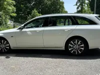 Gebraucht Mercedes E300 306 PS (225 kW) 2020 Weiß Limousine