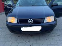 Second-hand VW Bora Edition 105 CP (77 kW) 2001 Berlinǎ