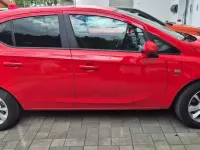 Gebraucht Opel Corsa Color Edition 101 PS (74 kW) 2015 Rot Kleinwagen