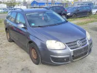 Gebraucht VW Golf VI Trendline 105 PS (77 kW) 2008 Platinum grey metallic Kleinwagen