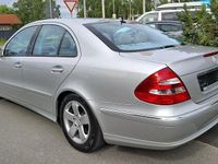Gebraucht Mercedes E200 Avantgarde 163 PS (119 kW) 2004 Silber Limousine
