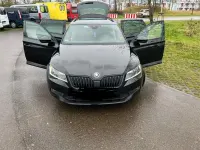 Gebraucht Skoda Superb SportLine 190 PS (139 kW) 2019 Schwarz Kombi