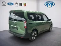 Używany Ford Courier 100 kW (136 KM) 2025 Zielony Minivan
