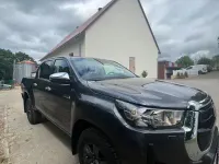 Neu Toyota HiLux 204 PS (150 kW) 2025 Grau Pickup
