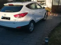 Gebraucht Hyundai ix35 Premium 184 PS (135 kW) 2012 Weiß SUV