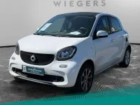 Używany Smart ForFour Passion 71 KM (52 kW) 2017 Biały Hatchback