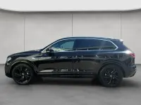 Gebraucht VW Touareg R-line 286 PS (210 kW) 2023 Grenadillschwarz metallic SUV