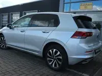 Gebraucht VW Golf VIII Active 116 PS (85 kW) 2022 Silber Limousine