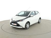 Gebraucht Toyota Aygo X-play 69 PS (50 kW) 2015 Weiß Kleinwagen