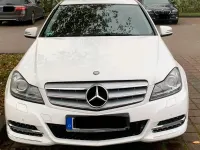 Gebraucht Mercedes C180 120 PS (88 kW) 2013 Weiß Limousine