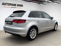 gebraucht Audi A3 Sportback/BI-XENON/NAVI/SHZ/TEMP/PDC/8xALU