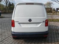 Gebraucht VW Caddy Basis 74 PS (54 kW) 2016 Weiß Van / Kleinbus