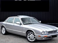 Gebraucht Jaguar XJ8 284 PS (208 kW) 2000 Silber Limousine