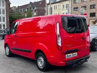 Gebraucht Ford Transit Custom Trend 105 PS (77 kW) 2018 Rot Van / Kleinbus