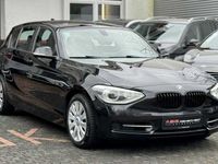 gebraucht BMW 118 i Sport Line Limousine *Bi-Xenon *Navi *PDC