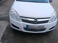 Gebraucht Opel Astra Edition 90 PS (66 kW) 2009 Weiß Kleinwagen
