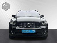 Second-hand Volvo XC40 R-Design 190 CP (139 kW) 2018 Negru SUV
