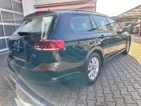 Używany VW Passat Conceptline 150 KM (110 kW) 2023 Czarny Kombi