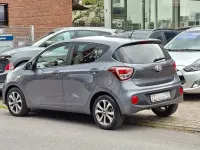 Gebraucht Hyundai i10 67 PS (49 kW) 2018 Grau Kleinwagen