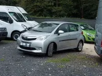 Gebraucht Subaru Trezia Active 90 PS (66 kW) 2012 Grau Kleinwagen