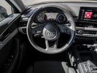 Gebraucht Audi A4 S-Line 163 PS (119 kW) 2022 Grau Kombi