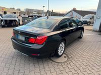 Gebraucht BMW 730 245 PS (180 kW) 2009 Schwarz Limousine