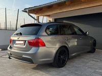 Gebraucht BMW 330 Comfort Edition 245 PS (180 kW) 2011 Grau Kombi