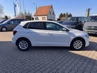 Gebraucht VW Polo Highline 95 PS (69 kW) 2020 Weiß Limousine