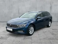 Gebraucht VW Passat Business 150 PS (110 kW) 2023 Aquamarinblau metallic Kombi