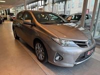 Gebraucht Toyota Auris Hybrid Executive 99 PS (72 kW) 2013 Silber Limousine