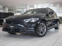 Gebraucht BMW 330 Sport Line 286 PS (210 kW) 2021 Saphirschwarz metallic Kombi
