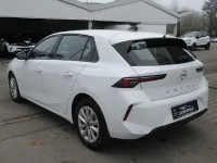 Używany Opel Astra Edition 110 KM (80 kW) 2022 Biały Sedan/Limuzyna