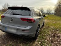 Gebraucht VW Golf VIII Style 131 PS (96 kW) 2021 Grau Limousine