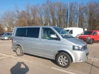 Usado VW Caravelle 136 CV (100 kW) 2011 Plateado Van