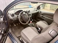 Gebraucht Ford Fiesta 80 PS (58 kW) 2005 Blau Kleinwagen