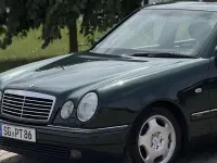 Gebraucht Mercedes E280 Avantgarde 204 PS (150 kW) 1997 Grün Limousine