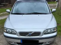 Gebraucht Volvo V70 140 PS (102 kW) 2004 Silber Kombi
